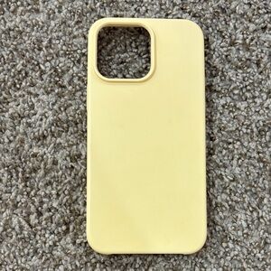 Apple iPhone 14 Pro Max Silicone Case - heyday™ Mist Yellow